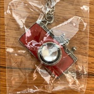 Camera pendant necklace